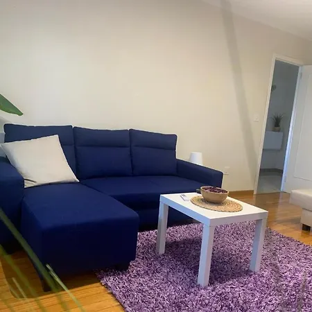 Piso En Xinzo De Limia, Muy Luminoso De 3 Habitaciones Exterior photo